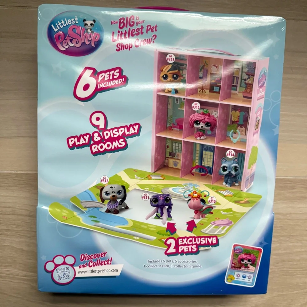 Littlest Pet Shop Pet Boutique Playset - #310, 311, 312, 314, 315. Never opened.